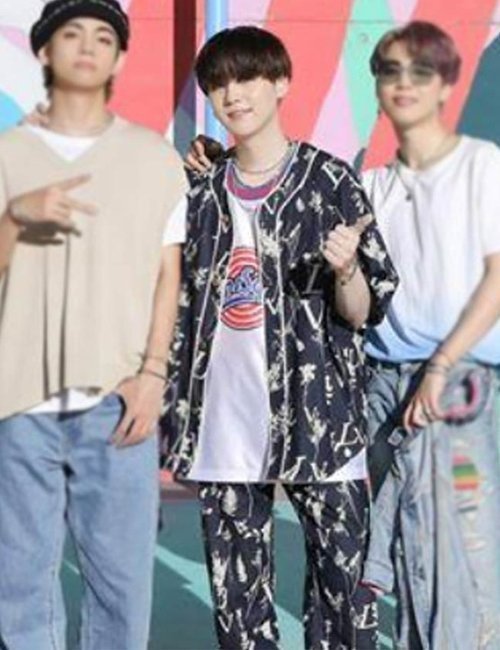 BTS Dynamite Suga Suit