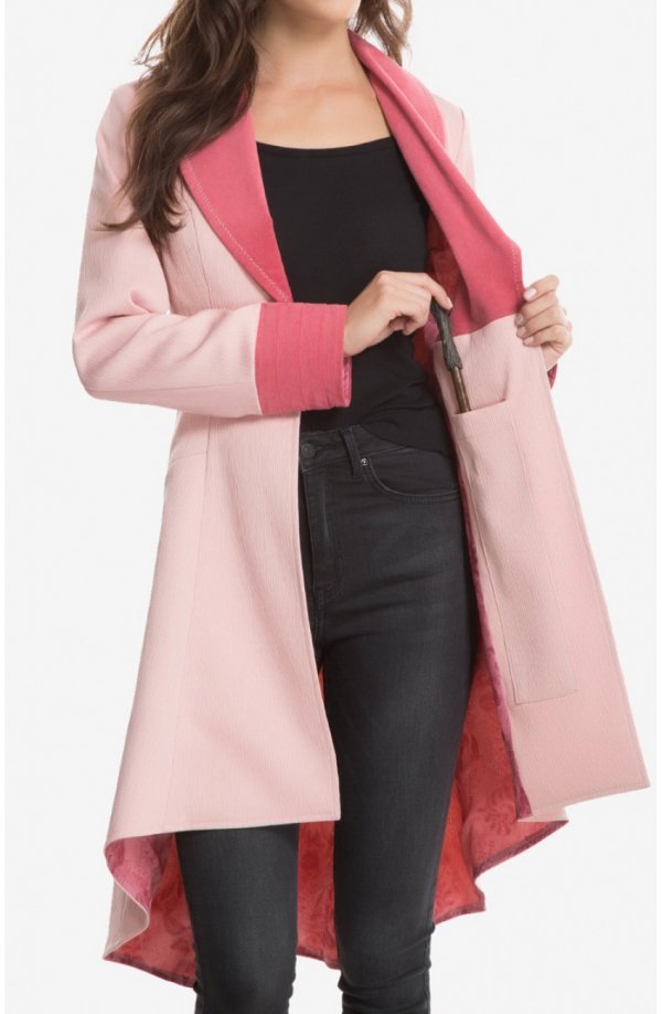 Queenie Alison Fantastic Beasts and Where to Find Them Pink Coat