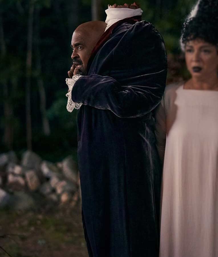 Tim Meadows Hubie Halloween Coat
